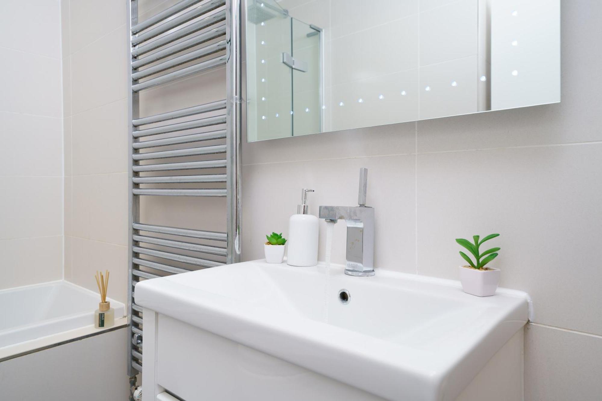 En-Suite Room In Zone 1 לונדון מראה חיצוני תמונה
